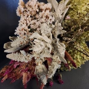 Real Fragile Dried Flower Bouquet